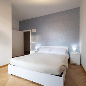 Deluxe Zimmer mit Kingsize-Bett